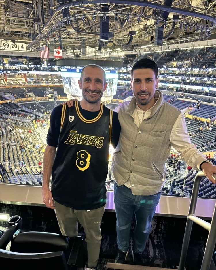 穆雷迎来三赛季高光表现，尤文图斯球迷沸腾！